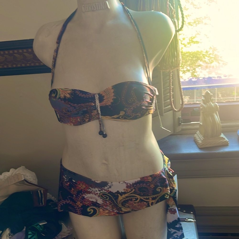 Nicole Oliver bathing suit for all